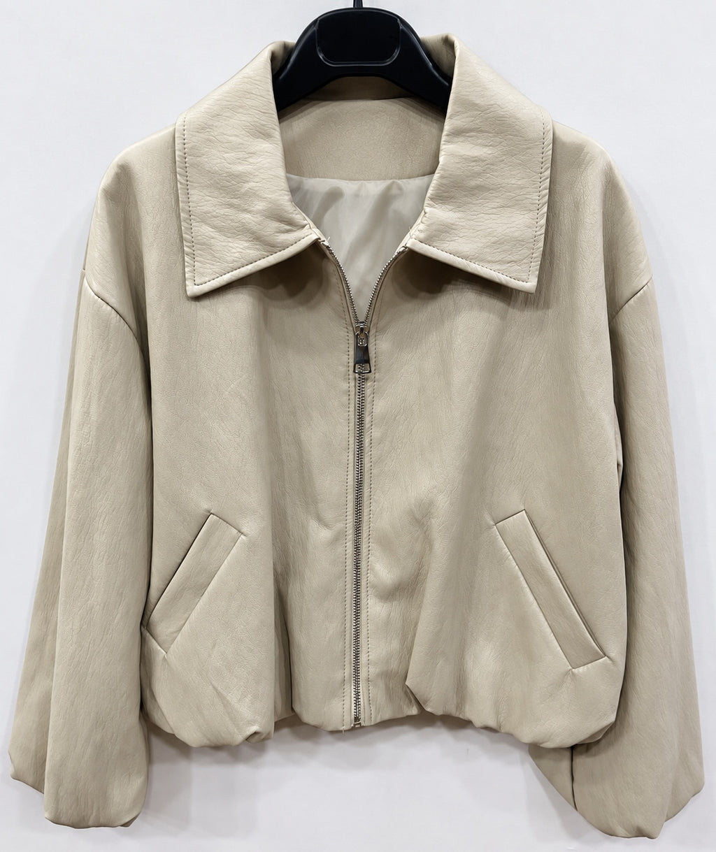 Giacca corta effetto pelle panna con zip